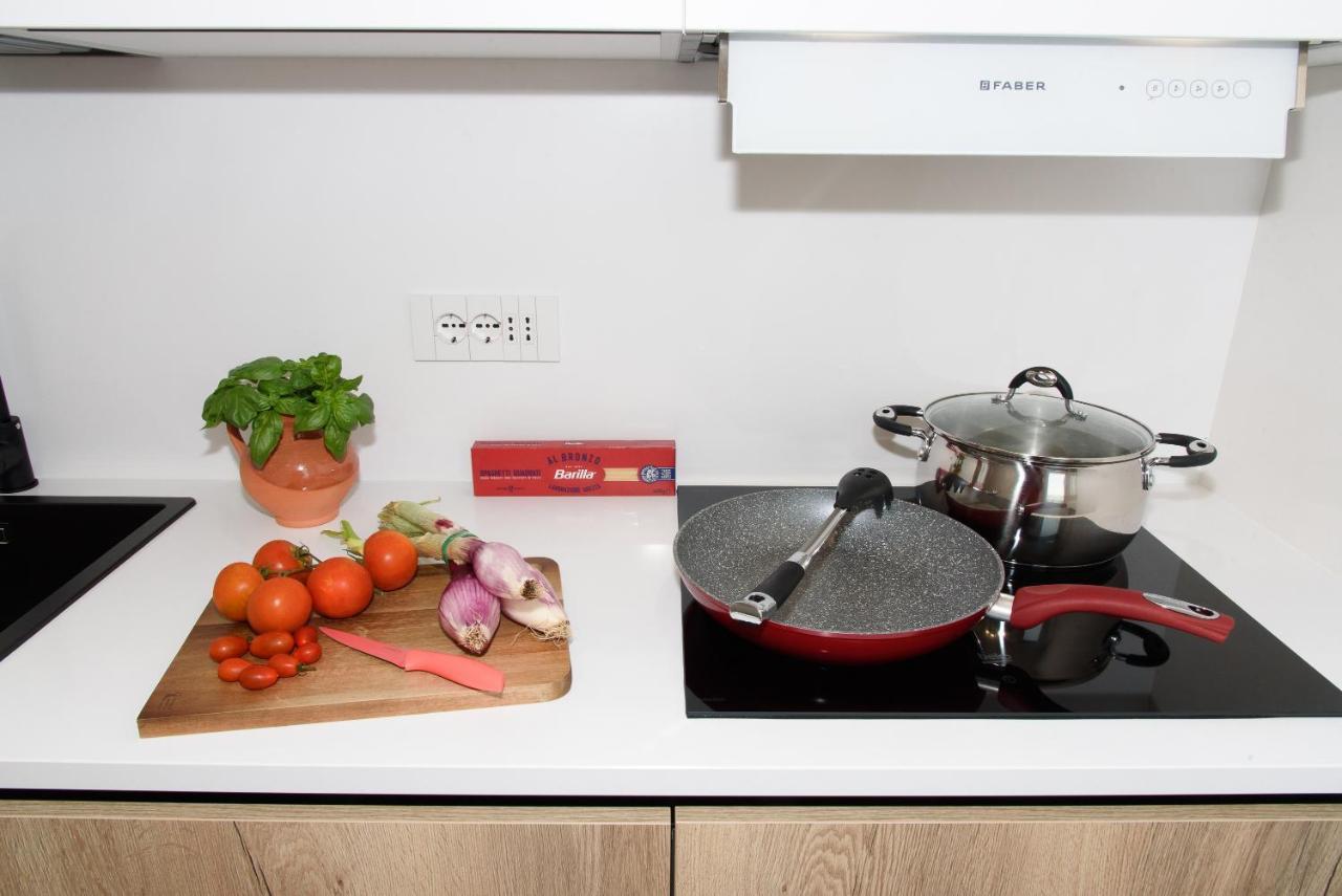 アルバタクスLoft Lungomare Vista Mare E Montiアパートメント エクステリア 写真