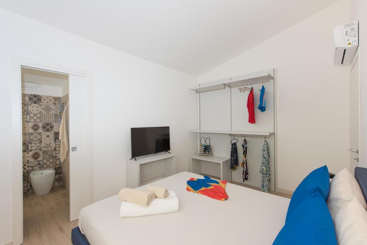 アルバタクスLoft Lungomare Vista Mare E Montiアパートメント エクステリア 写真