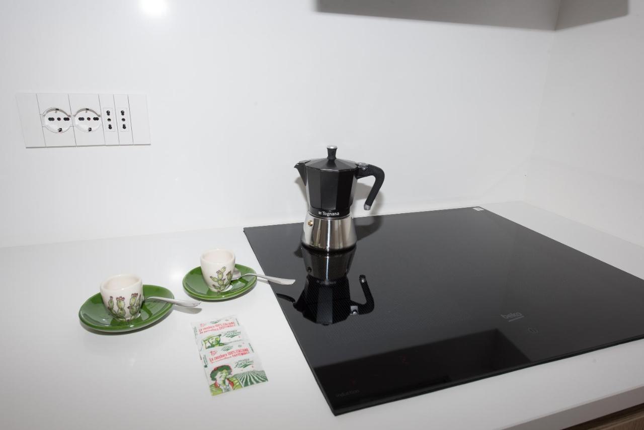 アルバタクスLoft Lungomare Vista Mare E Montiアパートメント エクステリア 写真