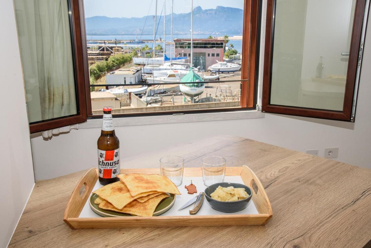 アルバタクスLoft Lungomare Vista Mare E Montiアパートメント エクステリア 写真