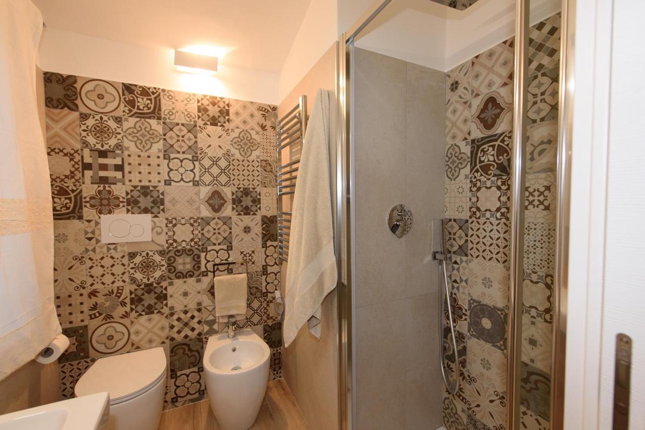 アルバタクスLoft Lungomare Vista Mare E Montiアパートメント エクステリア 写真